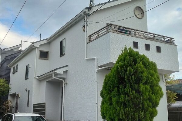 【完工事例】[25.9.22]藤沢市N様邸・外壁塗装・屋根塗装・付帯部塗装・シーリング打ち替え他工事(担当：島崎太郎):after