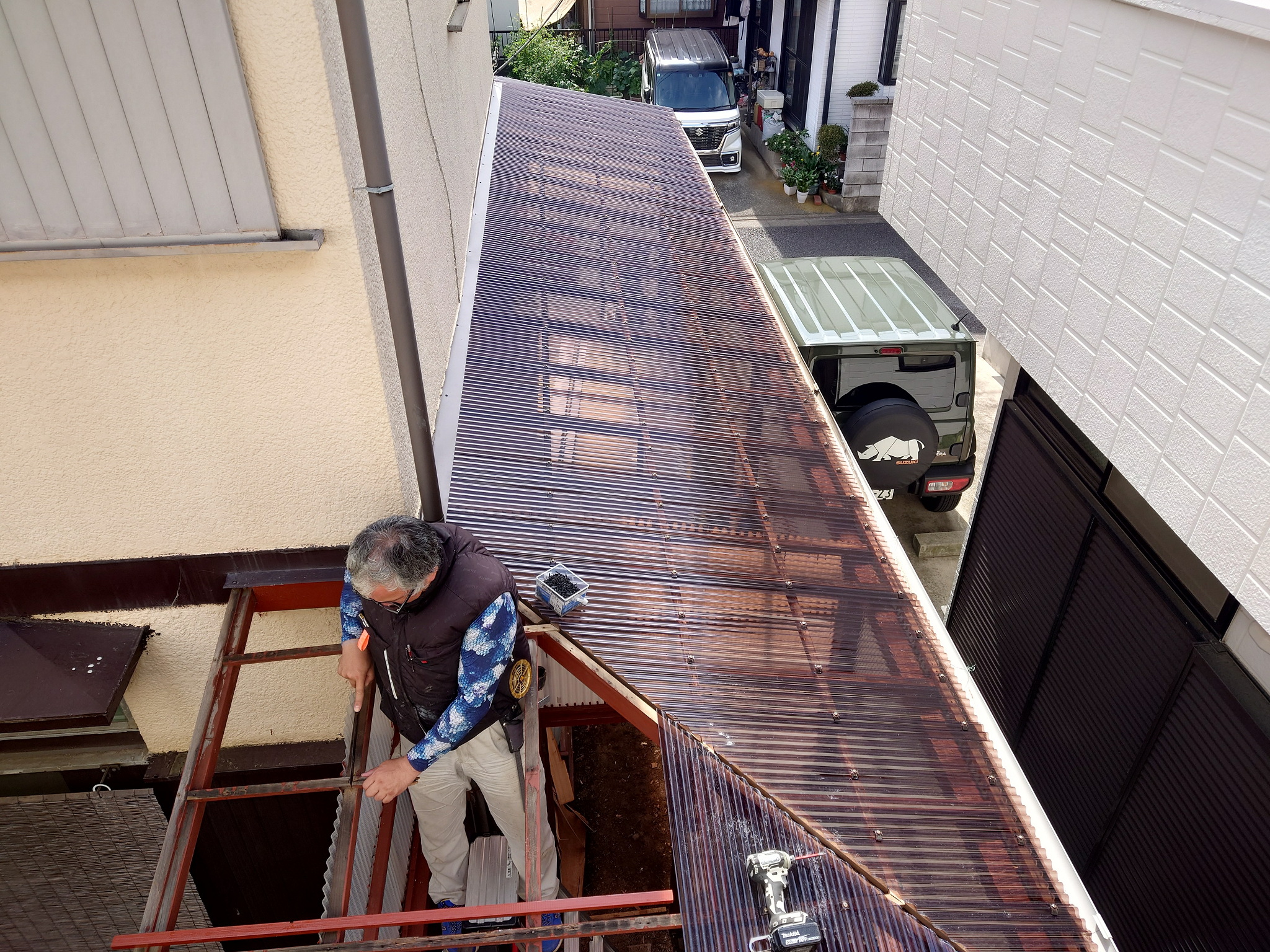 屋根葺き替え工事